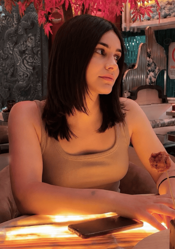 ESİN ÖZ Fotoğraf 7