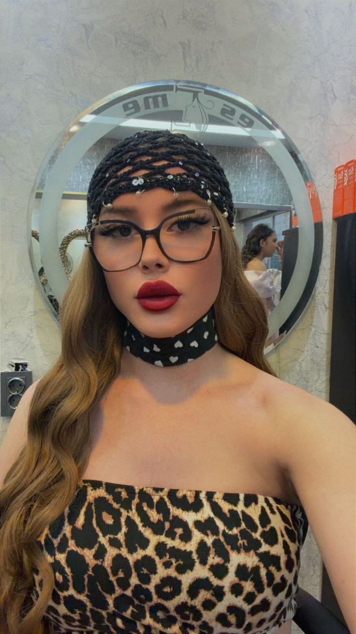 KAZAKİSTAN GÜZELİ ASEL İVANOV Fotoğraf 3